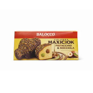 Velykinis pyragas su pistacijomis ir lazdyno riešutais