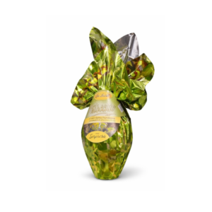 Velykinis kiaušinis su pistacijomis ir staigmena